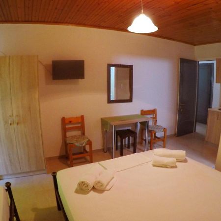 Zacharogianni Studios Nikiana Luaran gambar
